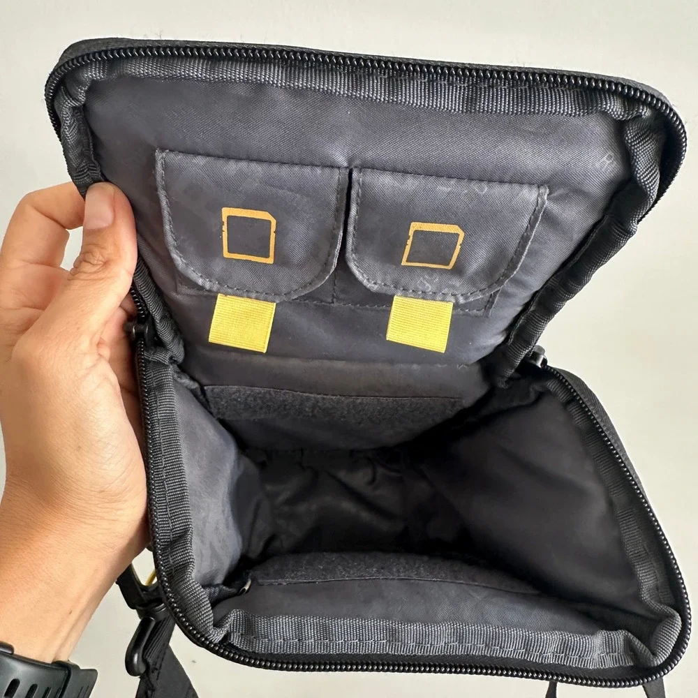 Ruggard Hunter 25 Black Camera Bag Shoulder Bag Compact Photo Carry Case